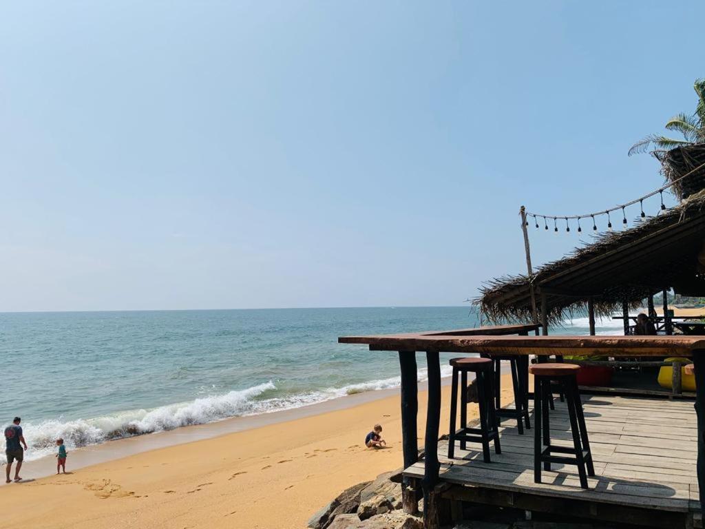 Backpack Beach Hostel & Reggae Bar Bussa Esterno foto