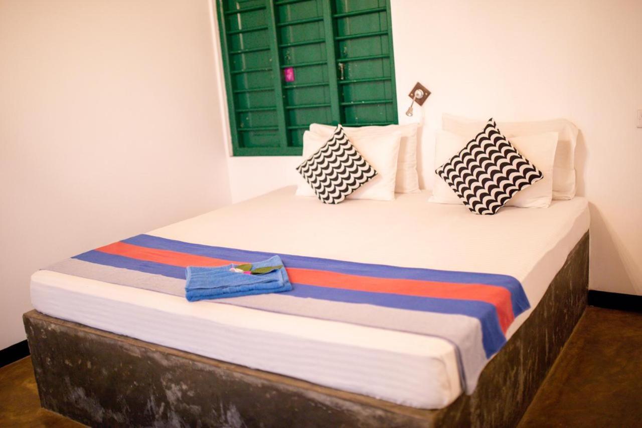 Backpack Beach Hostel & Reggae Bar Bussa Esterno foto
