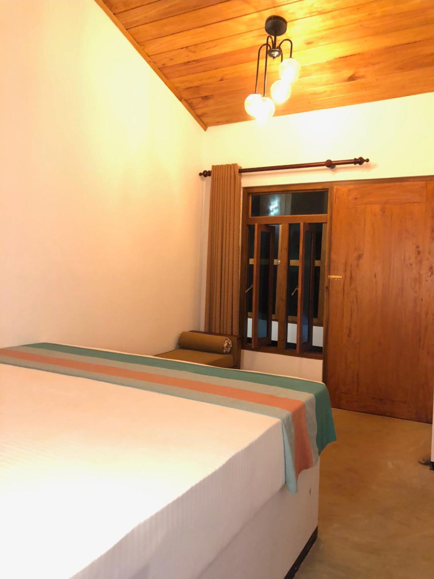 Backpack Beach Hostel & Reggae Bar Bussa Esterno foto